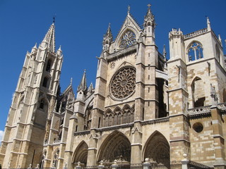 Fototapeta na wymiar Cathedral of Leon 6