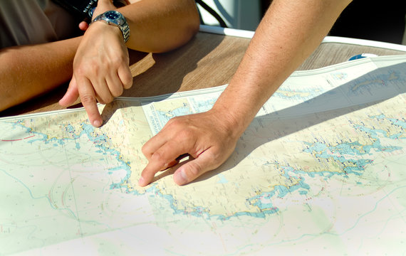 hand and map