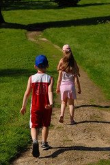 enfant sur le chemin