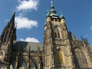 Fototapeta na wymiar Cathedral od Saint Vitus in Prague