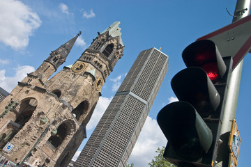 Semaforo - Chiesa della rimembranza (Berlino 2006)