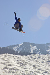 Snowboarder