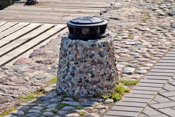 sidewalk lamp