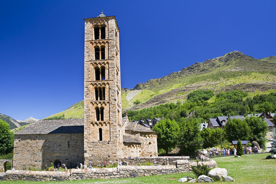 Ta&uuml;l