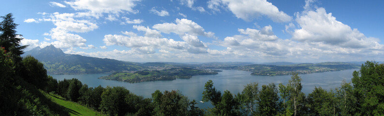 Fototapeta na wymiar Jezioro Czterech Kantonów @ Szwajcaria