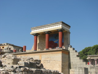 Knossos palace. Columns