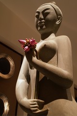 Balinese Spa Welcome Statue - 4432825