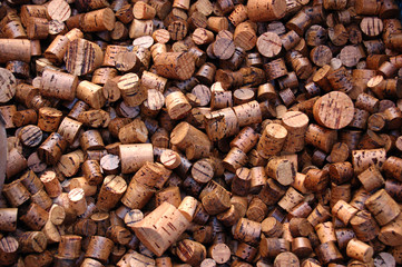 Large number of used wine corks. Good for background. - 4464694