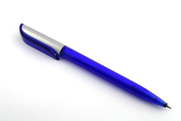 One dark blue pen.
