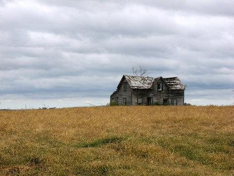 Abandoned House Cloudy Day
