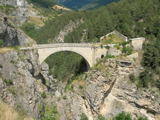 Brücke über die Durance