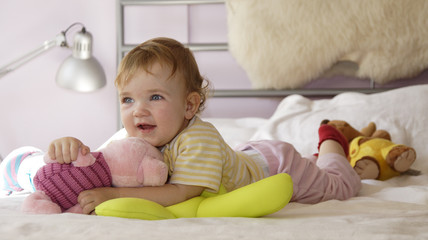 Fototapeta premium Baby's reaction
