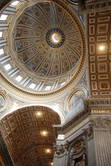 Fototapeta na wymiar Plafond du pantheon