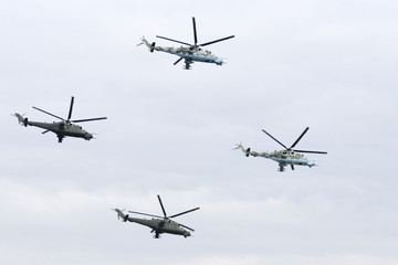 Gunship Formation