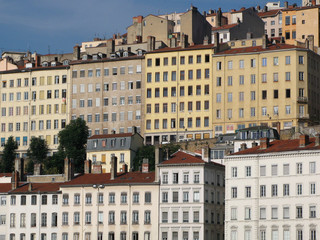 Fototapeta na wymiar Lyon rude mieszkanie Krzyża z widokiem na Rodan