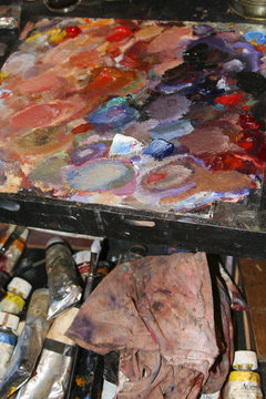 pallets has painting