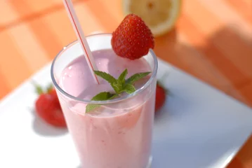 Keuken foto achterwand Milkshake lait fraise
