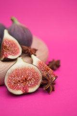 Sliced figs