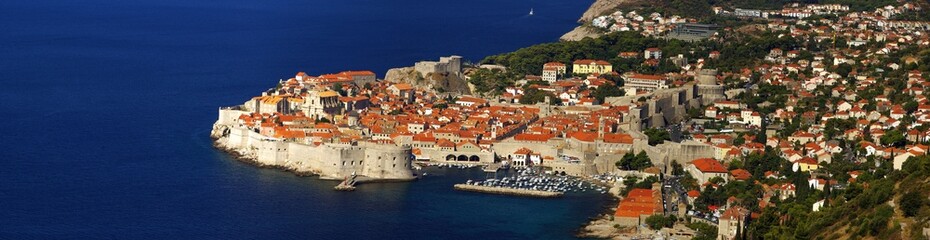 Fototapeta na wymiar Dubrovnik von oben 08