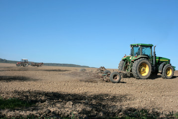 tractor 31