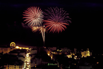Fototapeta premium Feuerwerk in Puerto de la Cruz, Teneriffa