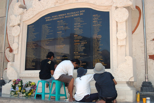 Monumento  victimas atentado