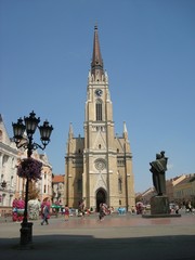 Fototapeta na wymiar Katedra w Nowym Sadzie.