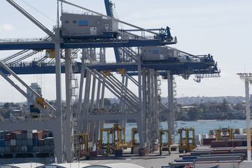 Wharf Container Cranes with container transporters