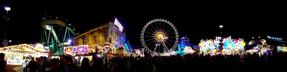 Kirmes bei Nacht