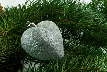weihnachten-schmuck mit silber herz 3