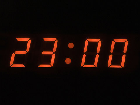 eleven o clock pm
