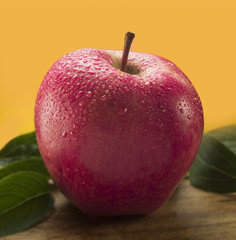 red apple