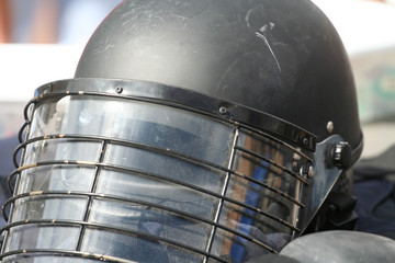 riot helmet 2