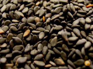 Black sesame seeds