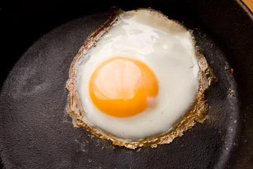 Papier Peint photo Lavable Oeufs sur le plat Fried Egg Detail