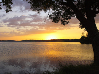 Fototapeta na wymiar sunrise on Sabattah lake, Minnesota
