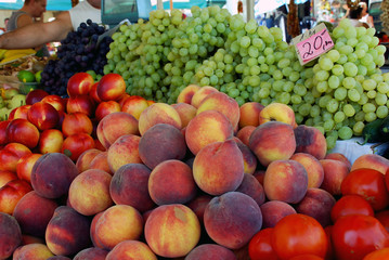 market full of fresh fruits