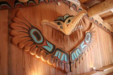 totem bird