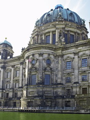 Fototapeta na wymiar berliner dom