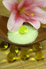 Bath oil pearls