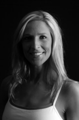 Naklejka premium Pretty blond in Black and white