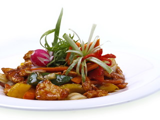 scharfes hühnchen aus dem wok