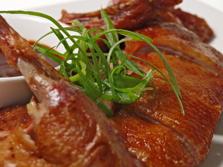 chinesische hongkong ente mit hoisin sauce