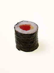 thunfisch rolle hoso maki sushis © Lucky Dragon