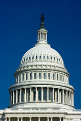 Fototapeta na wymiar U.S. Capitol building dome