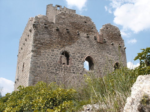 Les Ruines du château du Ramstein à Scherwiller (Alsace)