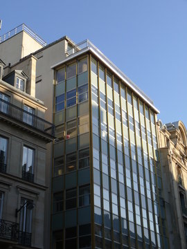 Immeuble de bureaux en verre, Paris