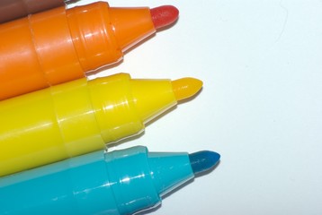 colored pens