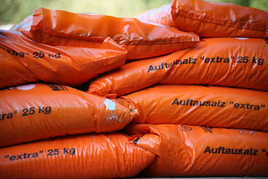 Auftausalz