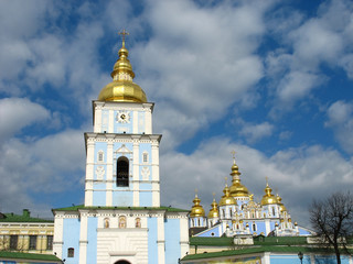Fototapeta na wymiar Kiev in Gold
